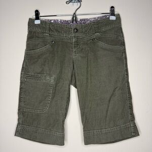 VTG ATHLETA Cute Low Rise Gorpcore Mesh Floral Kim Possible Army Bermuda Shorts